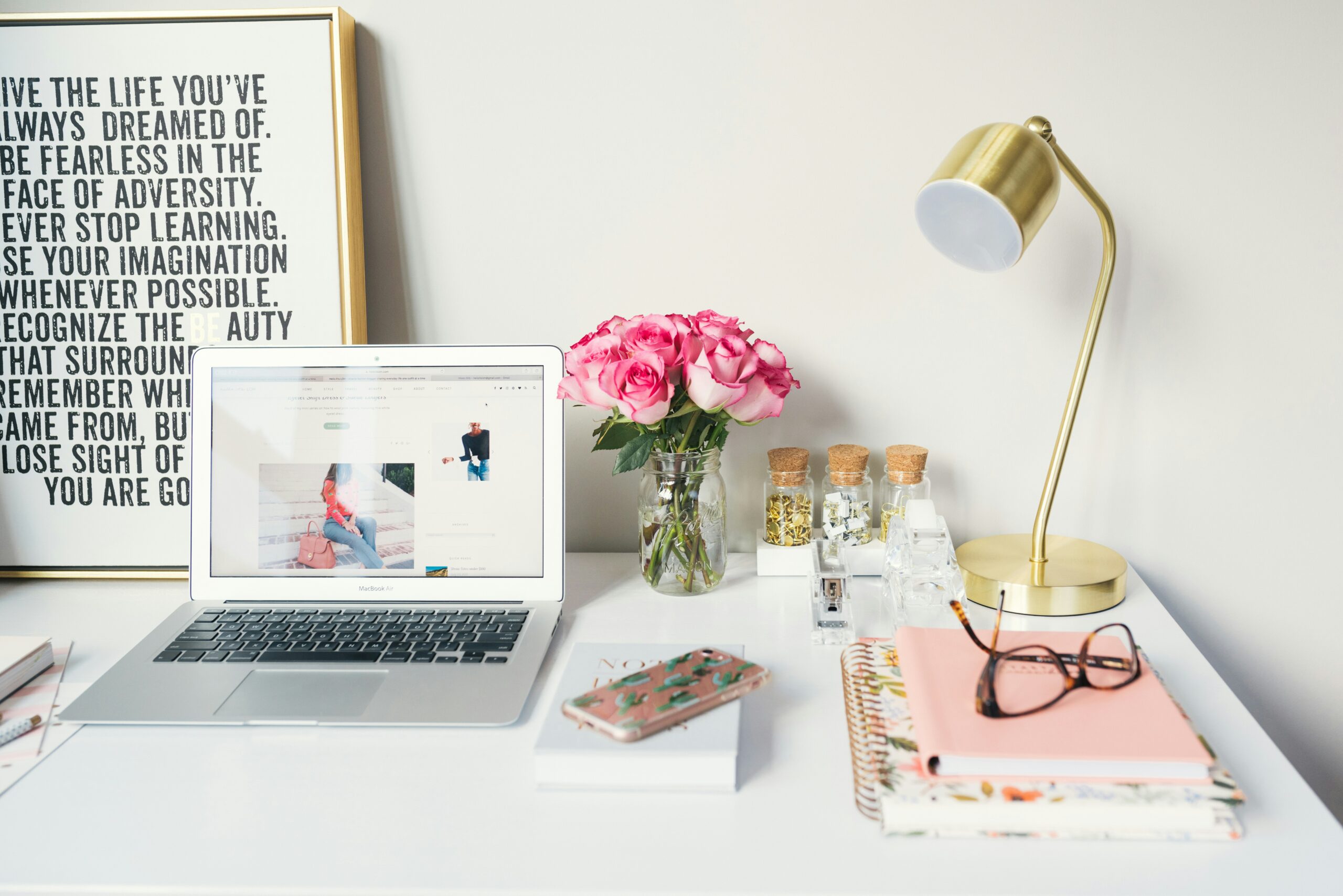 arnel-hasanovic-MNd-Rka1o0Q-unsplash (3)